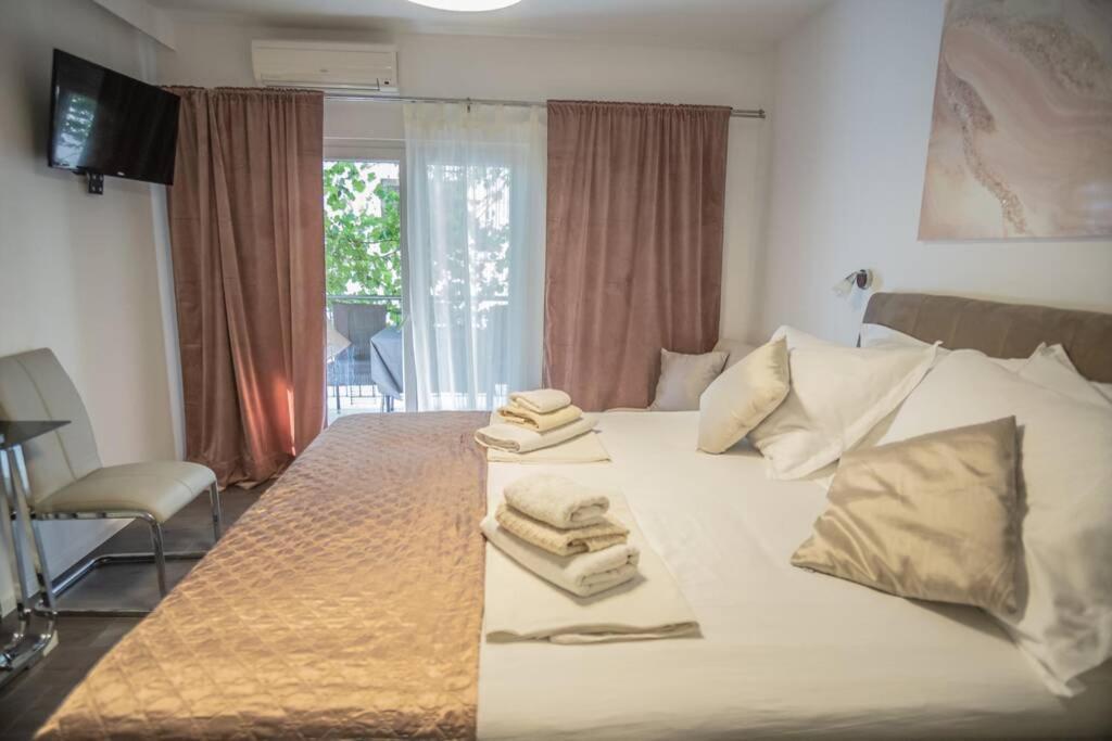 Studio Apartment Purple Sunset - 2+1 Baška Voda Dış mekan fotoğraf