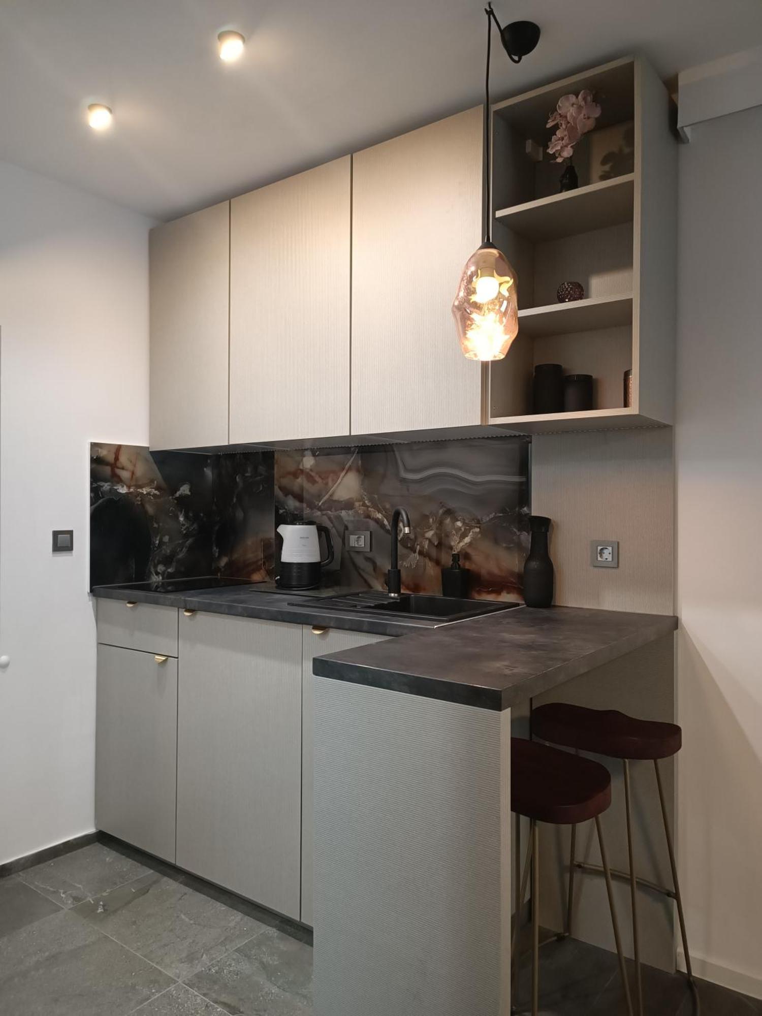 Studio Apartment Purple Sunset - 2+1 Baška Voda Dış mekan fotoğraf